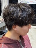メンズラウンドマッシュ刈り上げなしワンカールパーマ