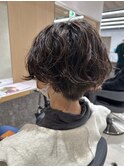 ショートボブ×大人可愛いゆるふわパーマ