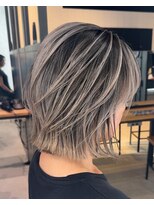 サロウィン 下北沢(SALOWIN)&nbsp;ハイライト風なシャドールーツ