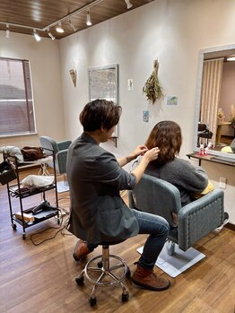 コリンズ(COLLINS)の写真/【完全マンツーマン】ゆったり空間で最初から最後まで一人が担当させていただきます◇