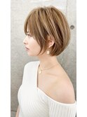丸みショートボブ/レイヤー/20代30代40代50代/顔周りカット