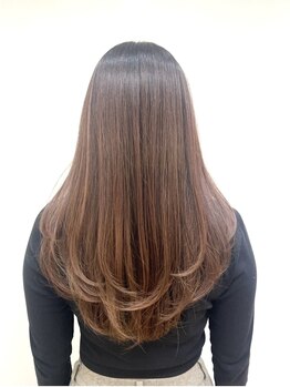 ヘアーデザイン アブー(hair design A BOO)の写真/【髪質改善】《コスメクリーム》でクセを整えながら艶のある仕上がりに！うねりも自然なストレートヘアへ♪