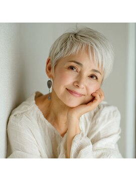 アンサ 阪急桂店(ANSA) ミセスショート/グレーヘアー/60代/70代/大人