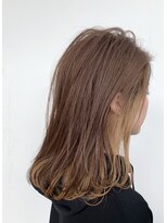 サロン マーニ(salon m ni)&nbsp;ミディアムヘア/インナーカラー/くせ毛カット