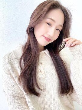 ケーツー心斎橋 クイーンズガーデン バイ ケーツー(K two QUEEN'S GARDEN by K two) センターパートゆる内巻き1/心斎橋&難波&なんば