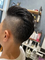 オリ(oli.)&nbsp;リーゼント風メンズカット