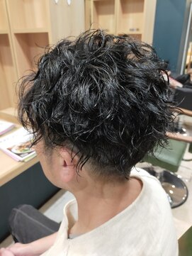 ヘアサロンアンドヘアメイクディー(hair salon hair make D) 仙台D　ツーブロック スパイラルパーマ ナチュラルウエットstyle