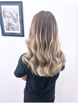 モアナ バイ ヘッドライト大宮店(Moana by HEADLIGHT) Moana【大宮】#ハイライト#ギャル#ハイトーンカラー