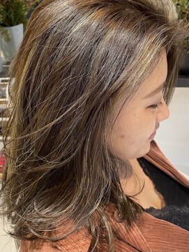 トリッカ 代官山(tricca) 【tricca代官山】大人ハイライトカラー/30代/40代