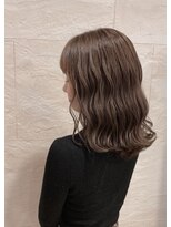 エルパティオ(EL PATIO) イルミナカラー/ベージュ/ハイトーン