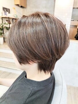 ヘアサロン アンフェール(Hair Salon Amfaire) 小林/30代40代まるみショート毛先ギザ