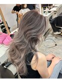 ハイライトブルージュマチルダボブインナーグレージュ前髪