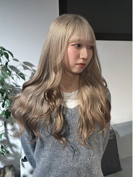 ザ オーダー(THE ORDER) 毛先に残留のある方でもOKなグラデーションカラー