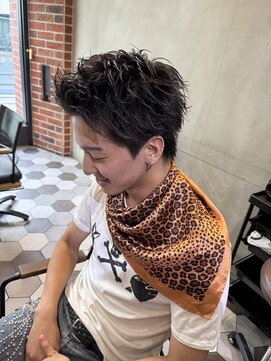 シェノン オム 梅田(CHAINON HOMME) MEN'S HAIR/束間ショート/アップバング/スパイキーショート