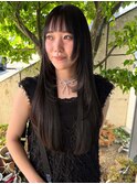 光に透けるレイヤーロング