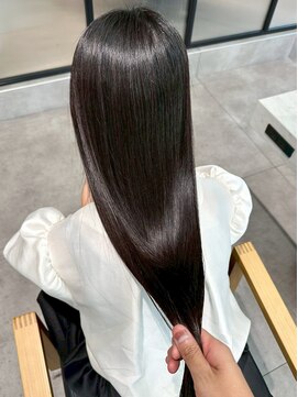 シオン(shion) ロング韓国ヘア暗めカラー前髪カットおくれ毛_ba565163