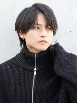 エイド 本店(aid) 束感センターパートウルフショートアップバング黒髪