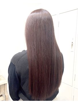 ロッカ(ROCCA) 艶髪ストレートロング