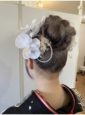 盛りシニヨン