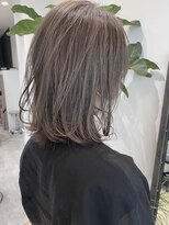 カルナ バイ エルモ(calna by ELMO)&nbsp;【伸ばし中◎ミディアム×うる艶ラベンダー】透け感グレージュ