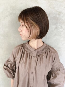 ユニカ(UNIKA) ショートカットのインナーカラー 20代/30代