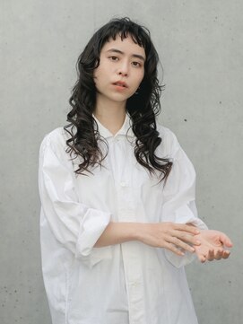 らふる 暗髪　スパイラルパーマ