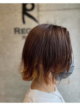 レガロ 北口店(REGALO) ぶつ切りボブ×インナーカラー/ツートンカラー/20代30代40代50代