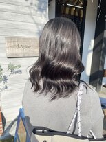 チャプター 問屋町(chapter)&nbsp;ブリーチなしスモーキーグレージュカラー顔まわりレイヤーカット