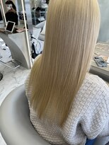 ロンドルーチェ 心斎橋(Lond luce)&nbsp;ダークアッシュ/ミディアムレイヤーカット［髪質改善/縮毛矯正］