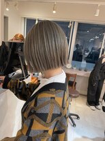 キャンバス バイ ネオリーブ 横浜西口(Canvas by neo.)&nbsp;オリーブベージュ/ハイトーン/切りっぱなしボブ/