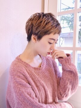 ハウスアンドヘアーワークス(House&Hair works) 前髪長め大人小顔ショート30代40代50代 藤沢
