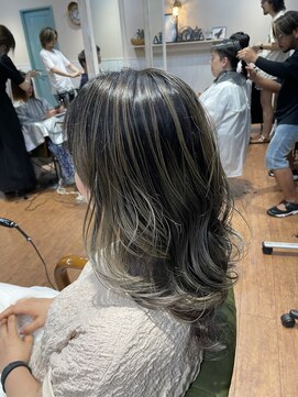 ヘア ライフ ワイレア(HAIR LIFE Wailea) バレイヤージュ