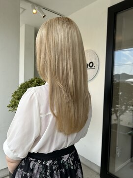 イト(itO.) レイヤー×ブロンドヘアー