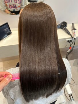 ジーナ 京都駅前(Zina) 髪質改善＊シルキーベージュ【Zina 京都駅】