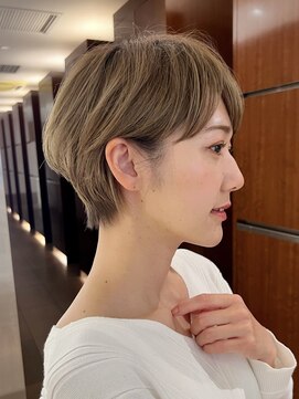 ビュートリアム 広尾(BEAUTRIUM) 広尾　南青山　白金　40代　50代　ショートカット　ショートヘア