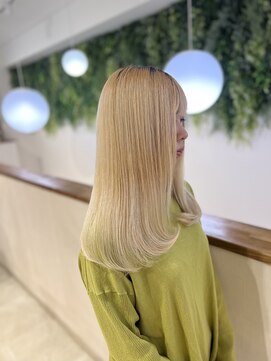 ビューブルー 亀戸錦糸町(VIEW BLUE) 美髪カールシアーカラーホワイトブロンドエアリーロングセミディ