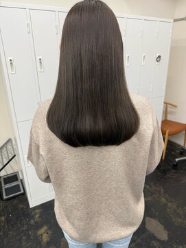 ガーランドギンザ(Garland Ginza) オリーブグレージュ