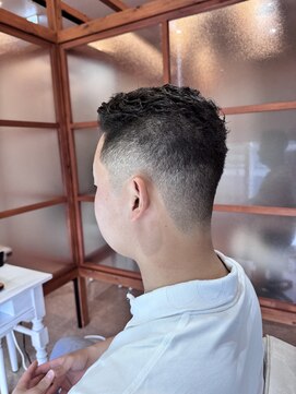 ラウハ 海浜幕張(RAUHA) ニュアンスパーマ/韓国マッシュ/スパイキーショート/海浜幕張