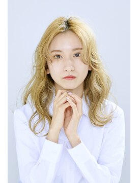 外国人風エアリーフェミニン