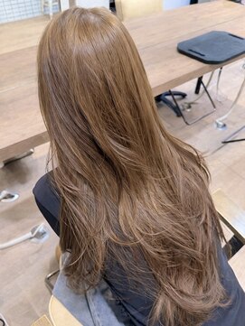 シータ 大山(THETA) ベージュカラー/ダブルカラー/レイヤーカット