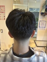 ヘアーリゾートラシックアールプラス(hair resort lachiq R+) フェード