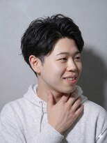 レボ(Revo)&nbsp;短めフェザーパーマ！