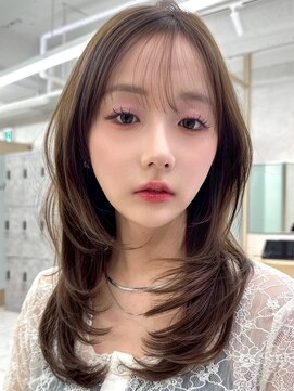 アッシュ 洋光台店(Ash) レイヤーカット韓国風ダブルカラー顔周り前髪カットボブ