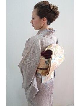 ラチャウ(La.Ciau) 訪問着着付け&ヘアセット１０８００円
