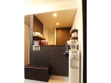 アローヘアーサロン(arrow.hair salon)
