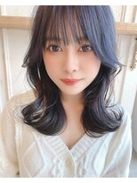 韓国風ヘアスタイル（ピンクベージュボブルフ）