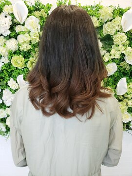 ルミエール(Lumiere) ナチュラルグラデーション