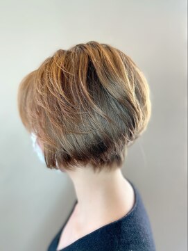 シンカ 六本木(SHINKA) グラデーションボブ