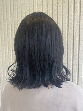 エイト 横須賀中央店(EIGHT) デザインカラー切りっぱなしボブ