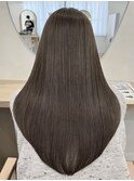 髪質改善顔まわりレイヤーカット酸熱ストレートこなれミディ